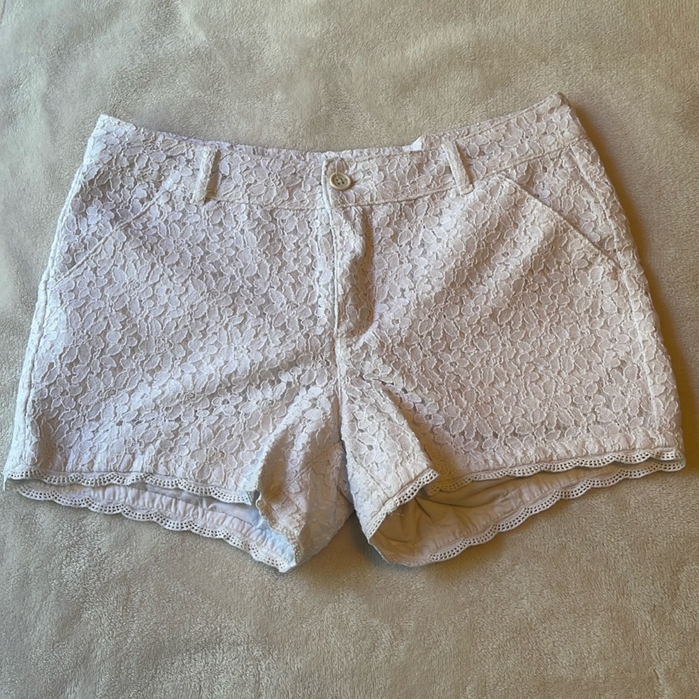 💖3/$15💖 Cherokee Lace Detail Shorts